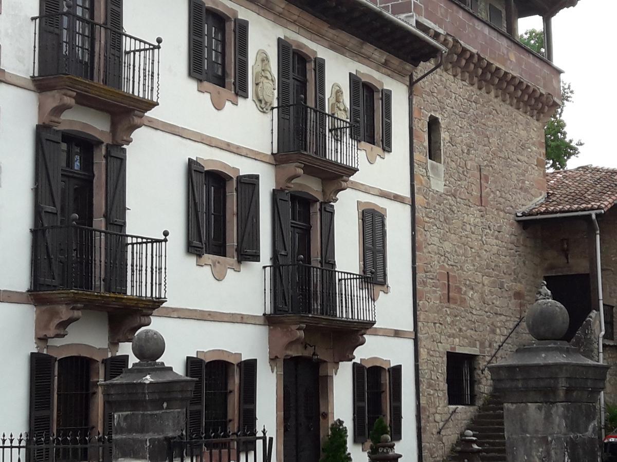 Hostal Palacio Jaureguia Irurita 외부 사진